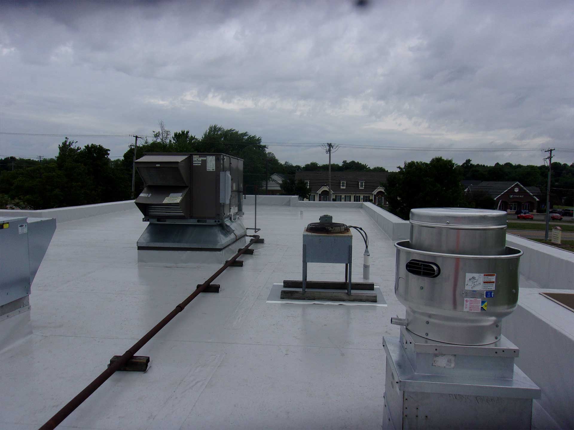 completed roof for an arbys