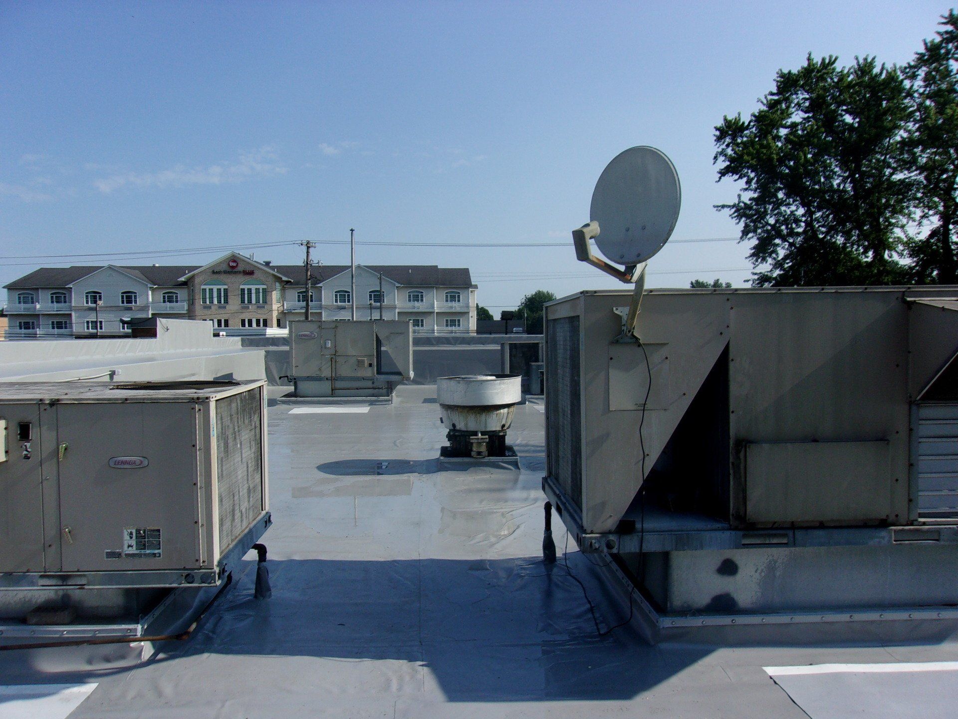 roofing system on a mcdonalds